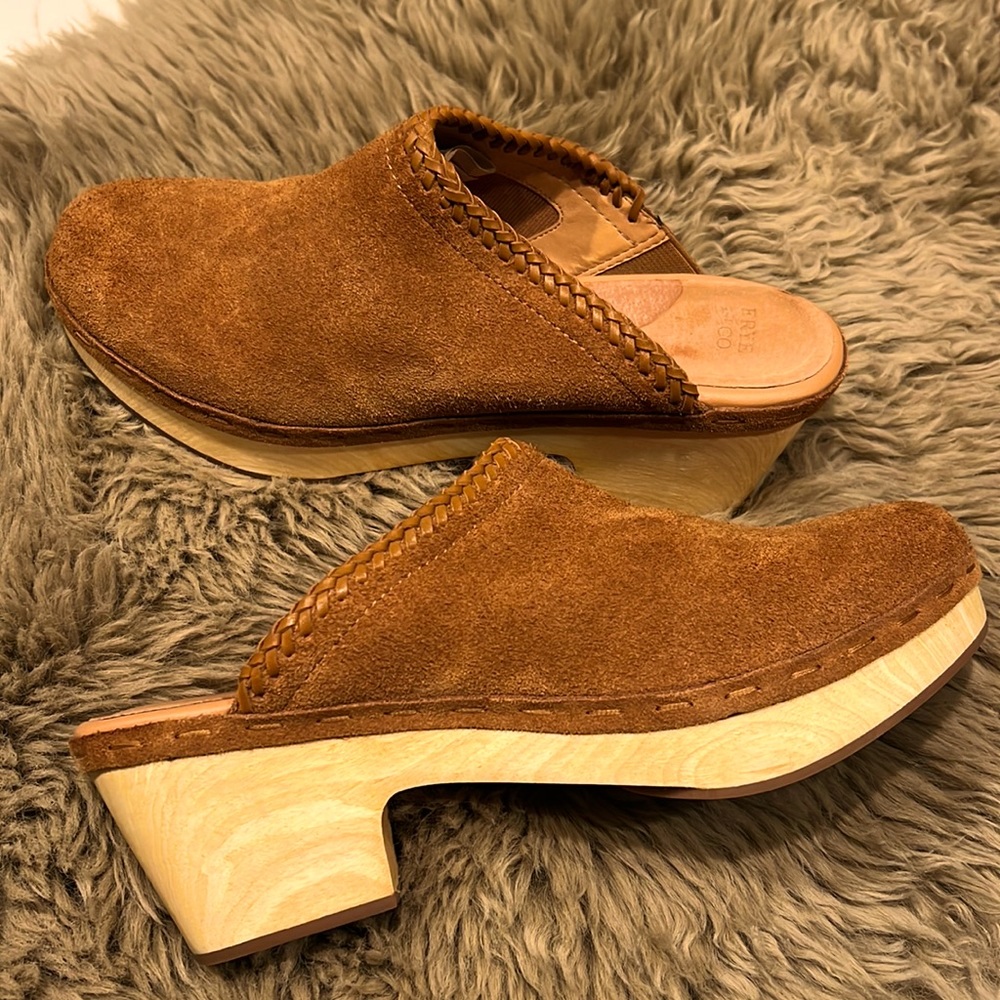 Frye and Co. Suede heeled clogs with braided detail. Size 9 1/2.
